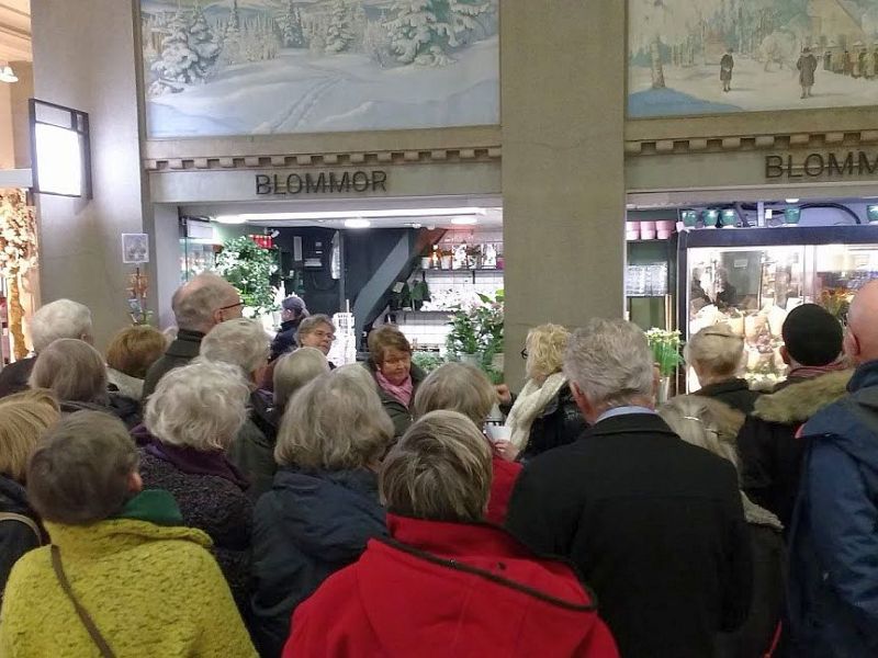 Målningar i centralhallen